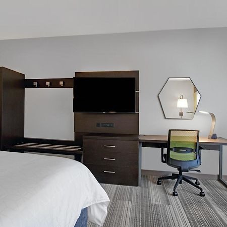 Holiday Inn Express - Milwaukee Downtown By Ihg מראה חיצוני תמונה